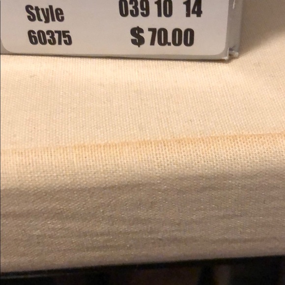 Urban track slip on casual shoes. - Picture 5 of 6